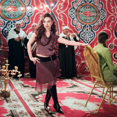 عالعين